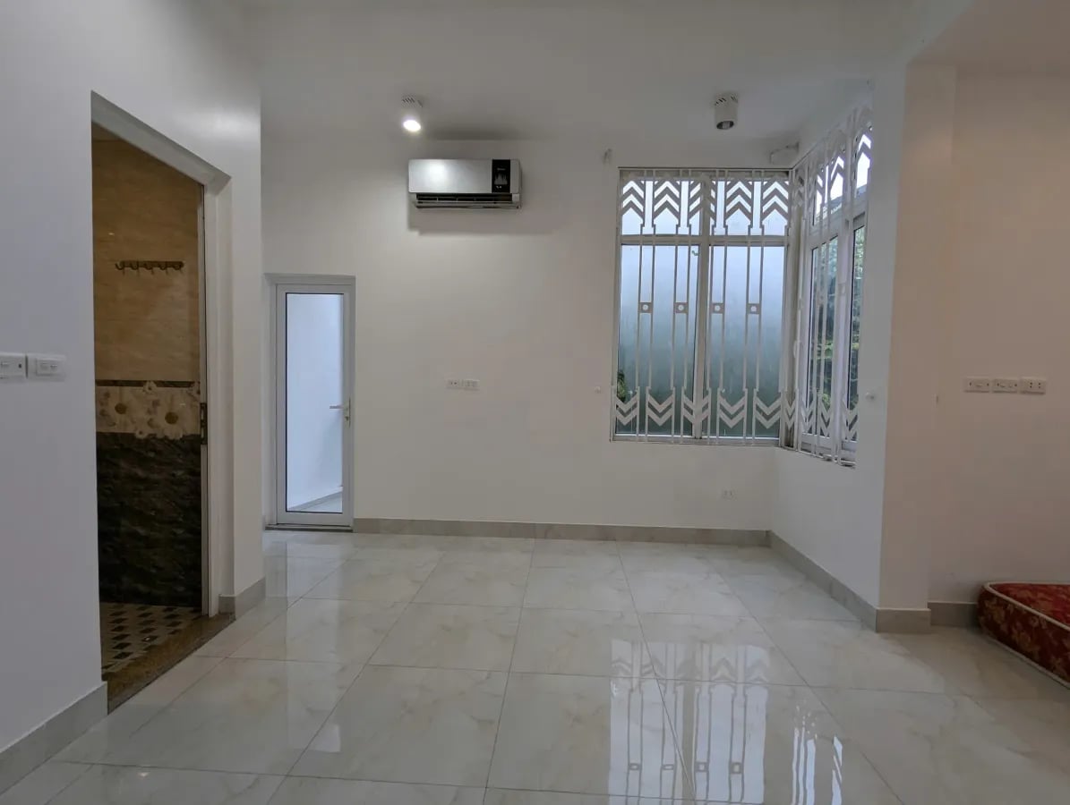 21631844-1a37-4404-85b0-c05c61f4ca83