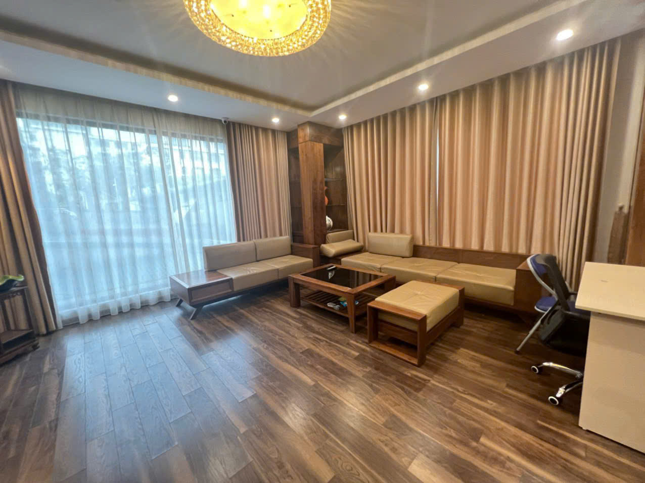 243ce317-5bad-44a7-9ba7-af1eb7842896