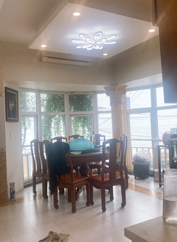 27lo-5E05D90C-lyr0fa6x_12_lyr0fahe