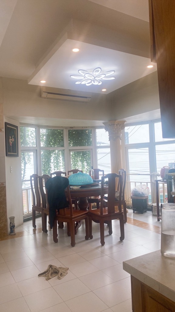 27lo-5E05D90C-lyr0fa6x_12_lyr0fahe