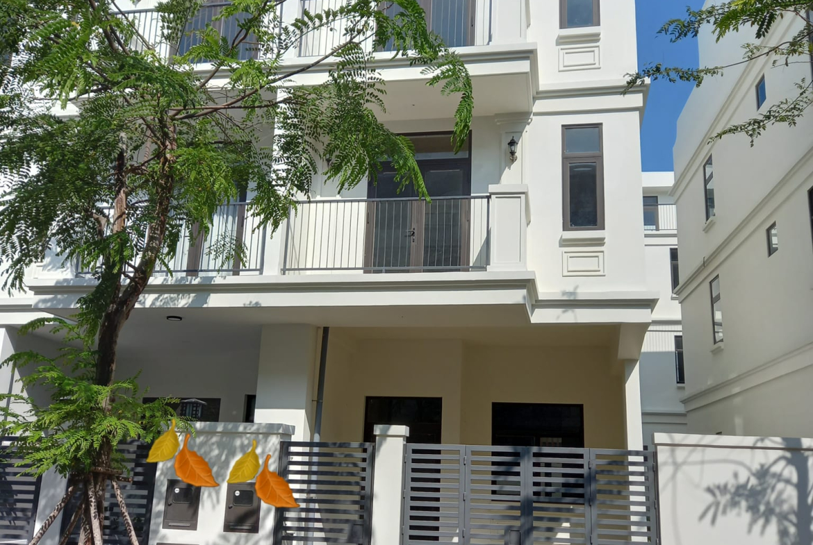 430097917_1042546927044264_2463889382156286840_n