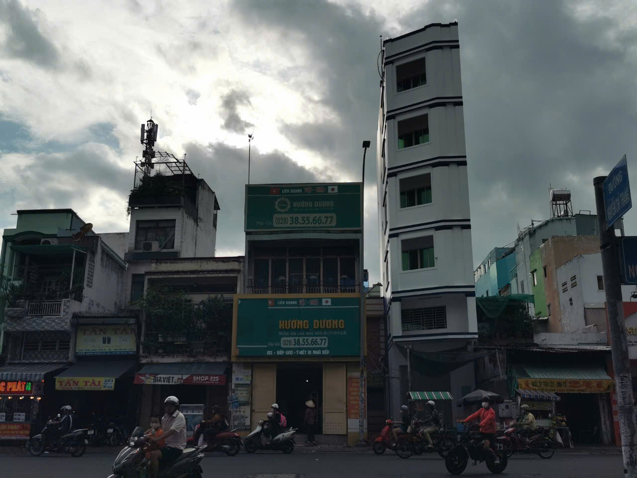 462c9387de567808214711