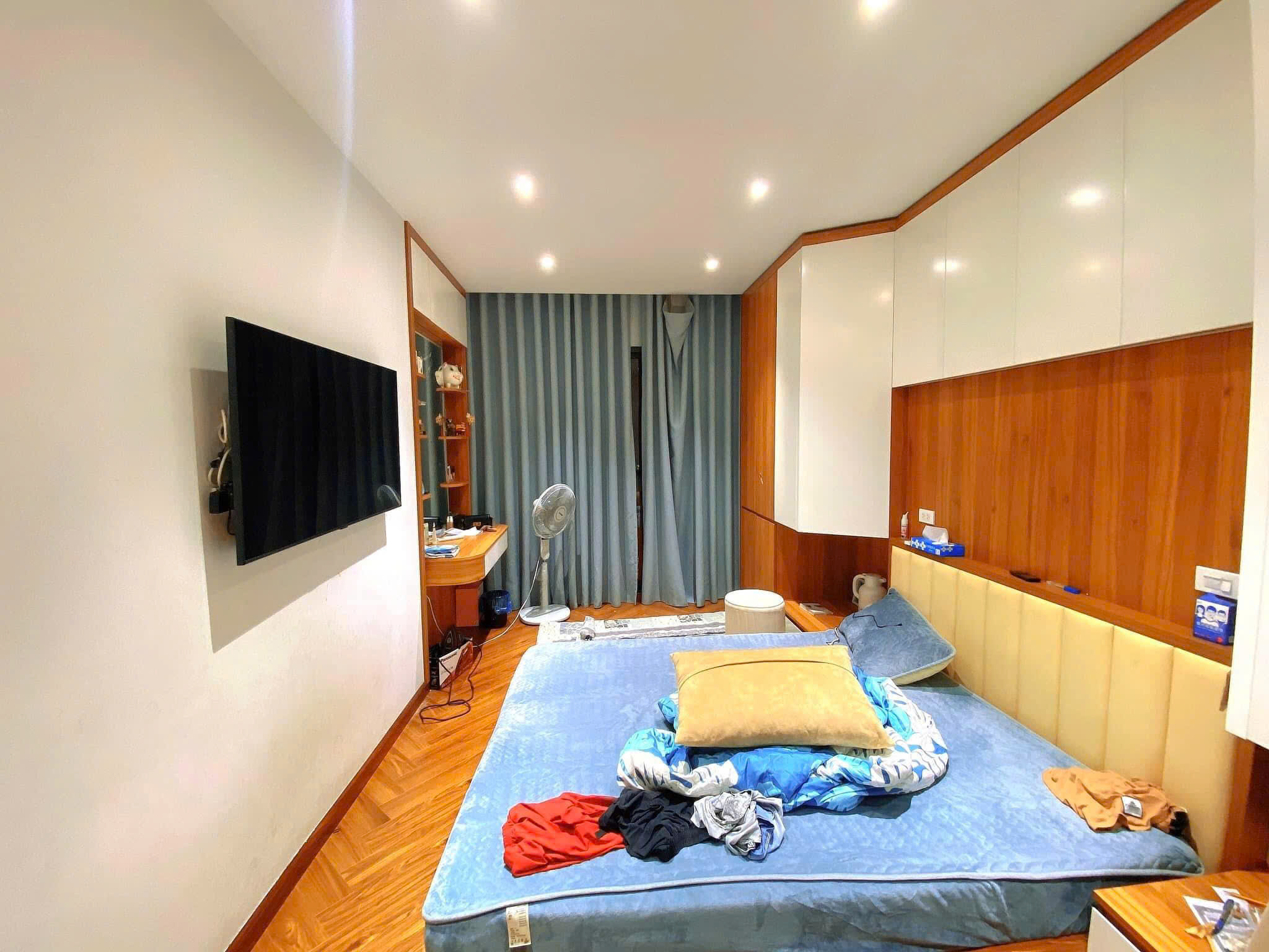 4f6bbaf47514d34a8a0536