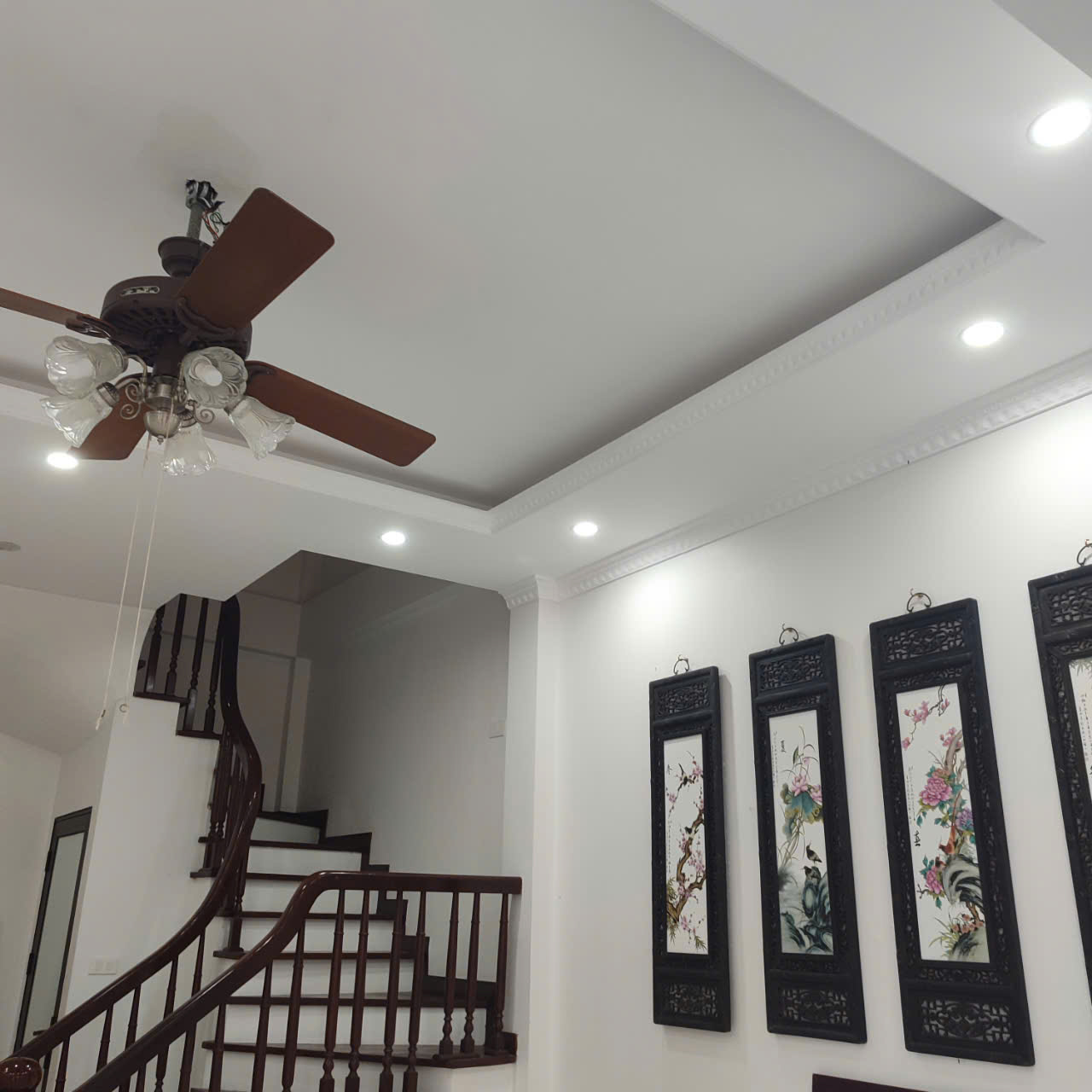 55696763b9b51feb46a47