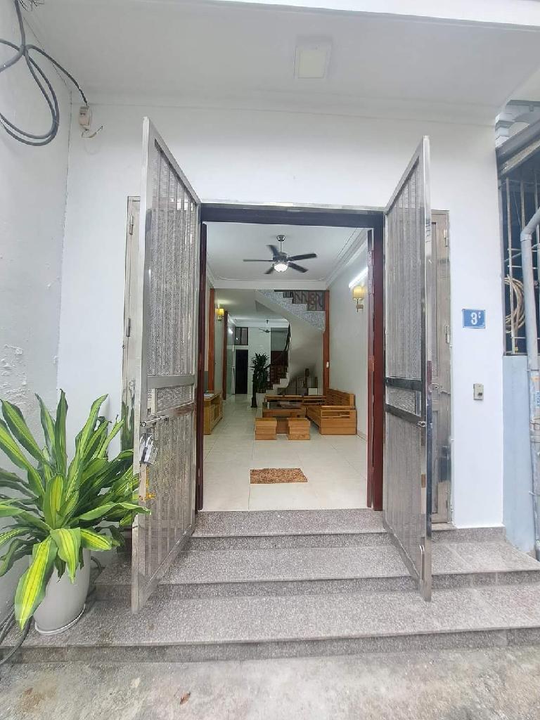 636-93412C2D-m192bn2o_49_14