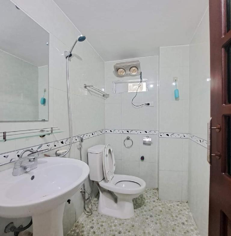 636-93412C2D-m192bn2o_59_18