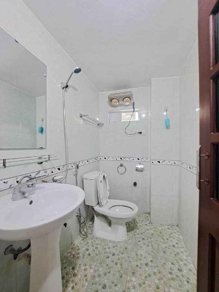 636-93412C2D-m192bn2o_59_18