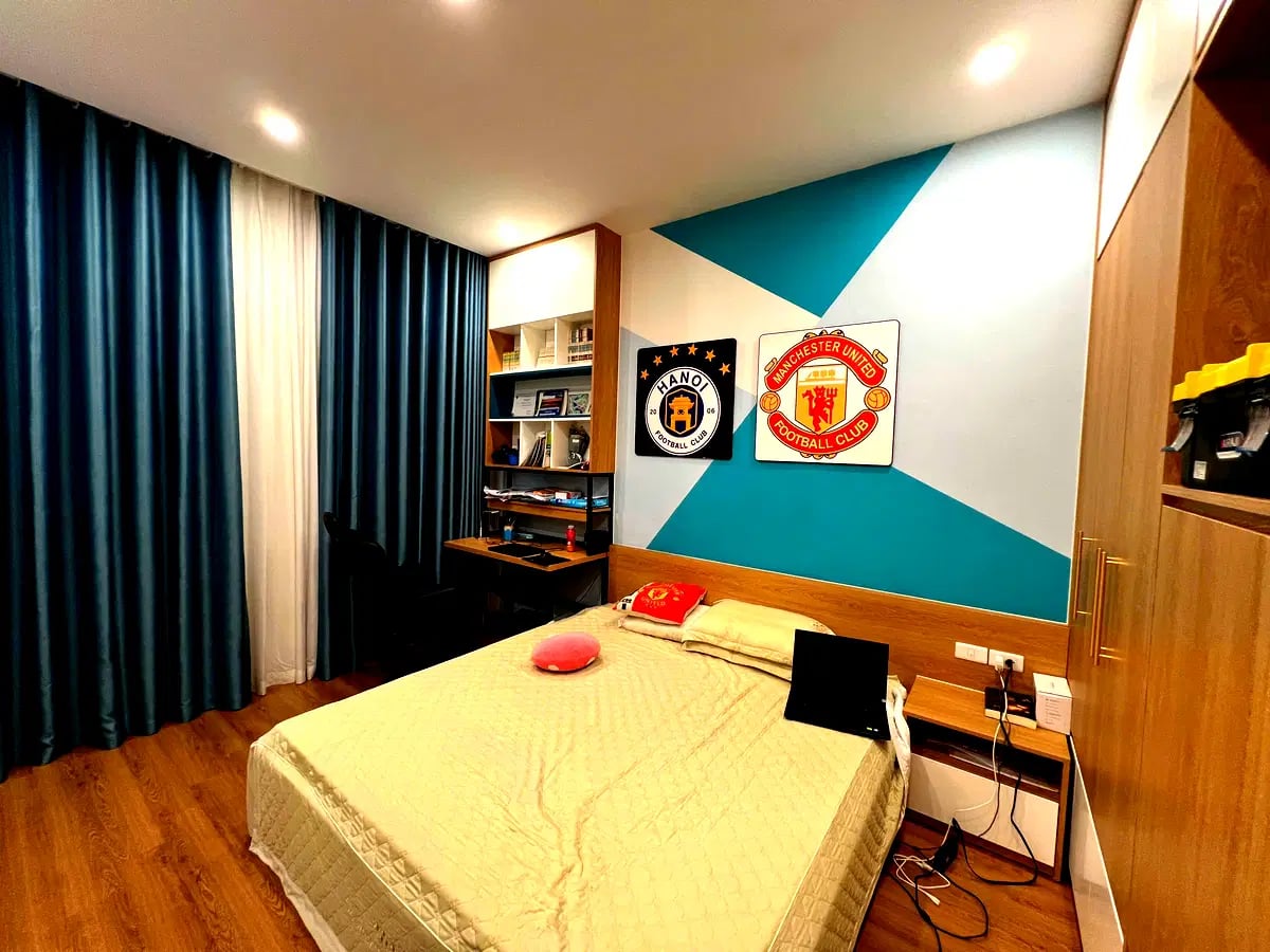 6c1f933c-a912-4a29-8ec6-e360f597d60a