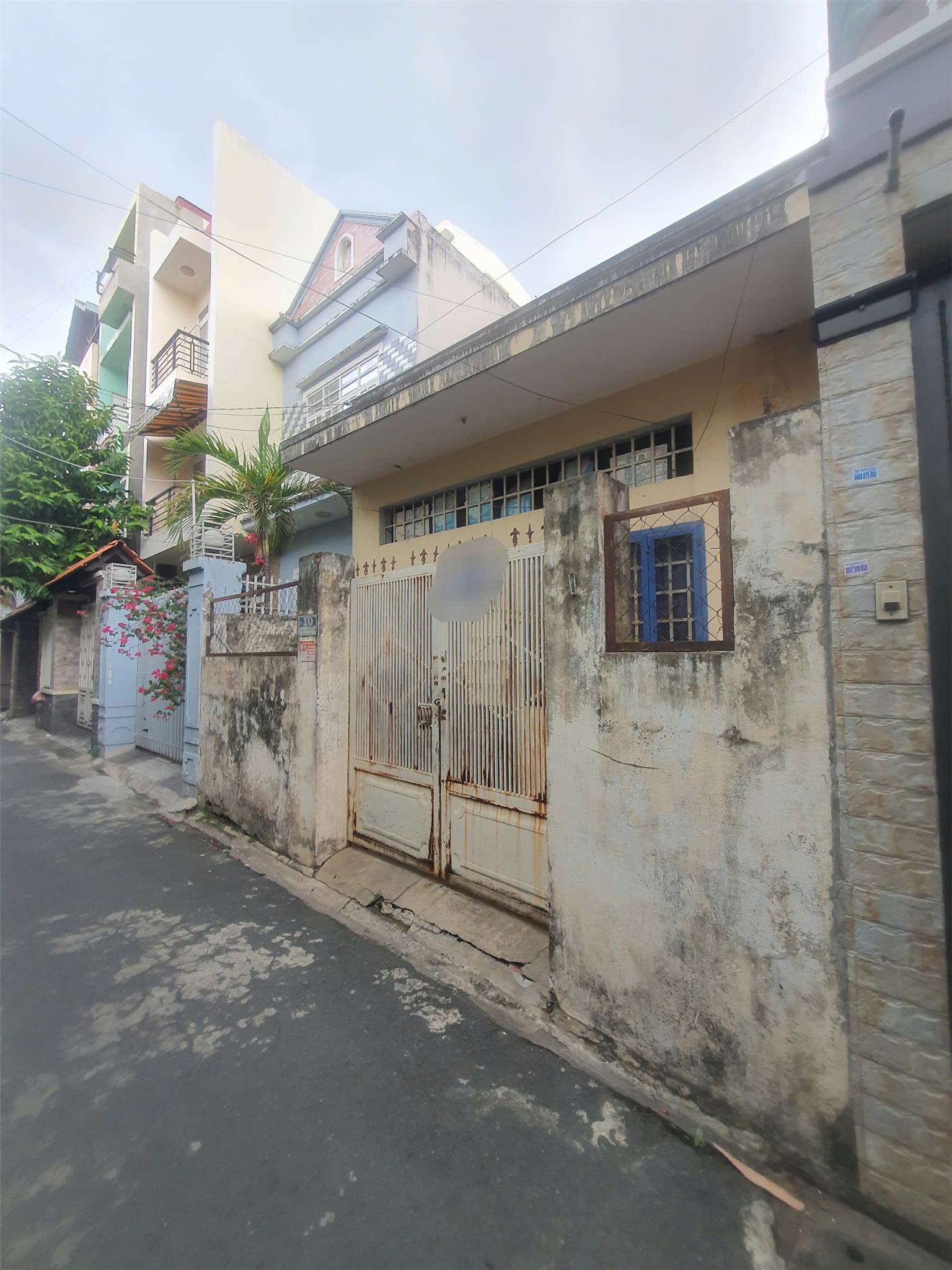 ban-nha-hem-xe-hoi-truong-chinh-phuong-12-quan-tan-binh-0922196969-1