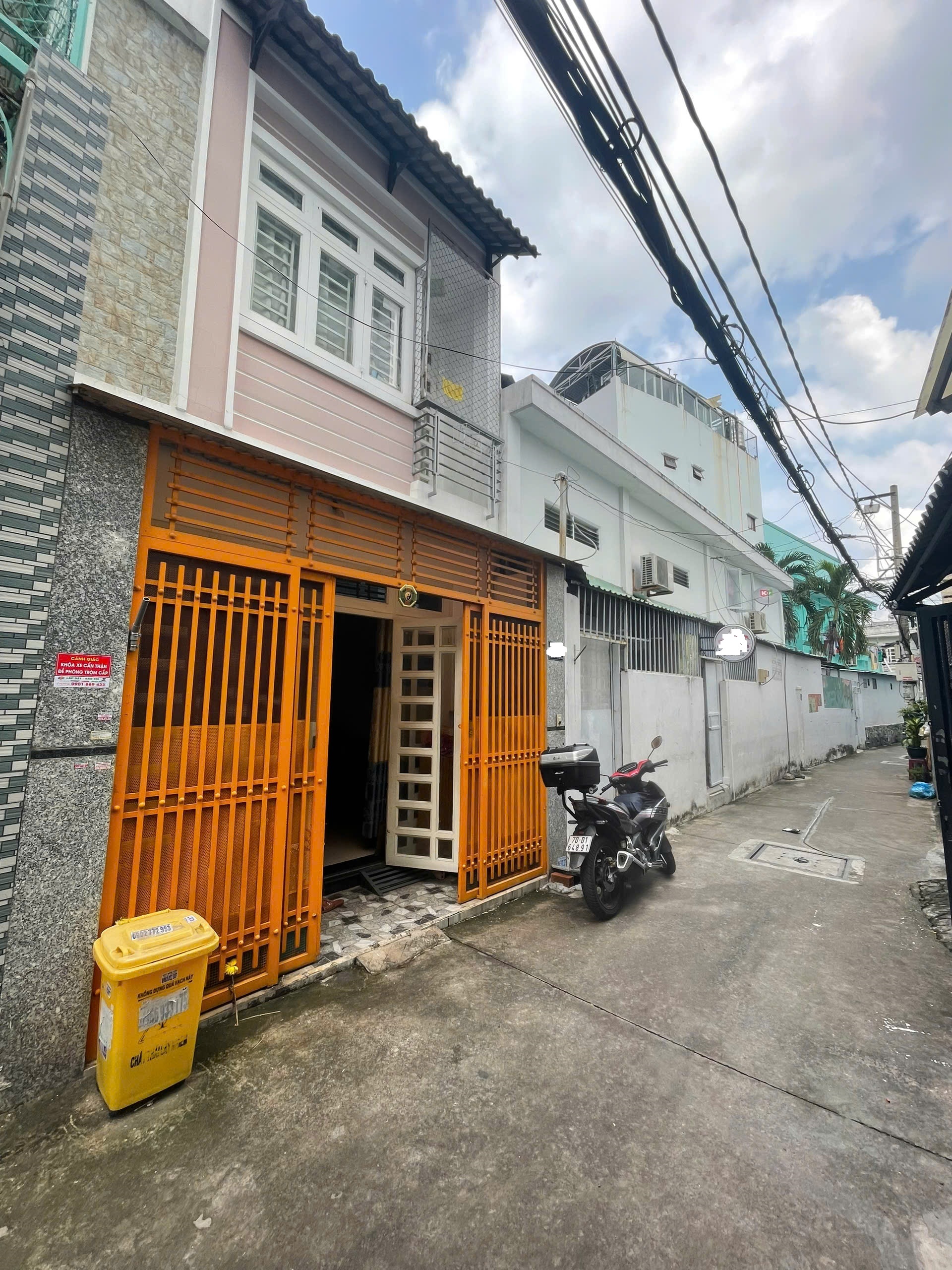 ban-nha-le-duc-tho-01