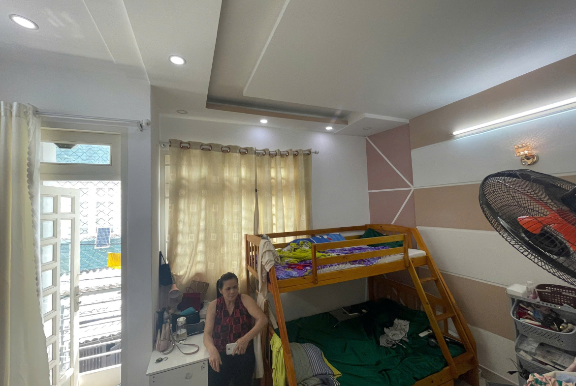 ban-nha-le-duc-tho-04