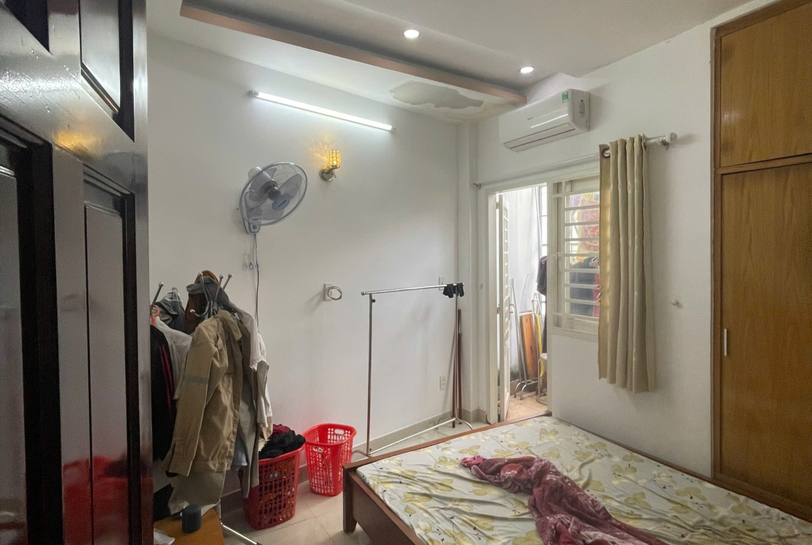 ban-nha-le-duc-tho-05