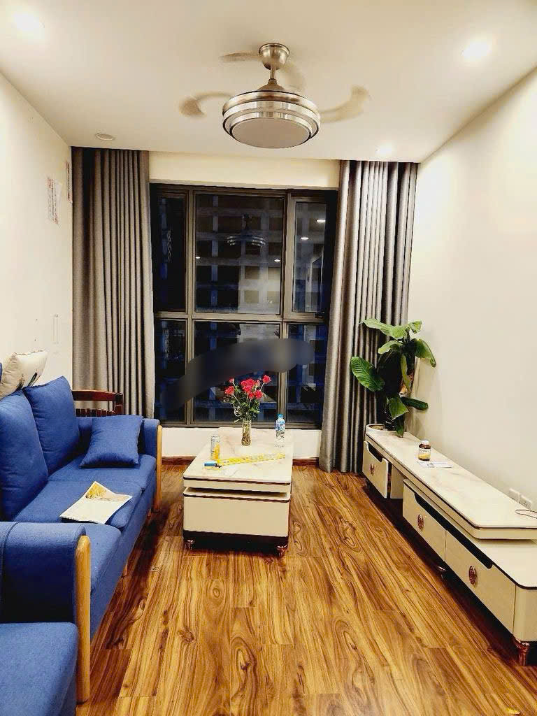 cho_thue_can_ho_le_van_luong_15tr (1)