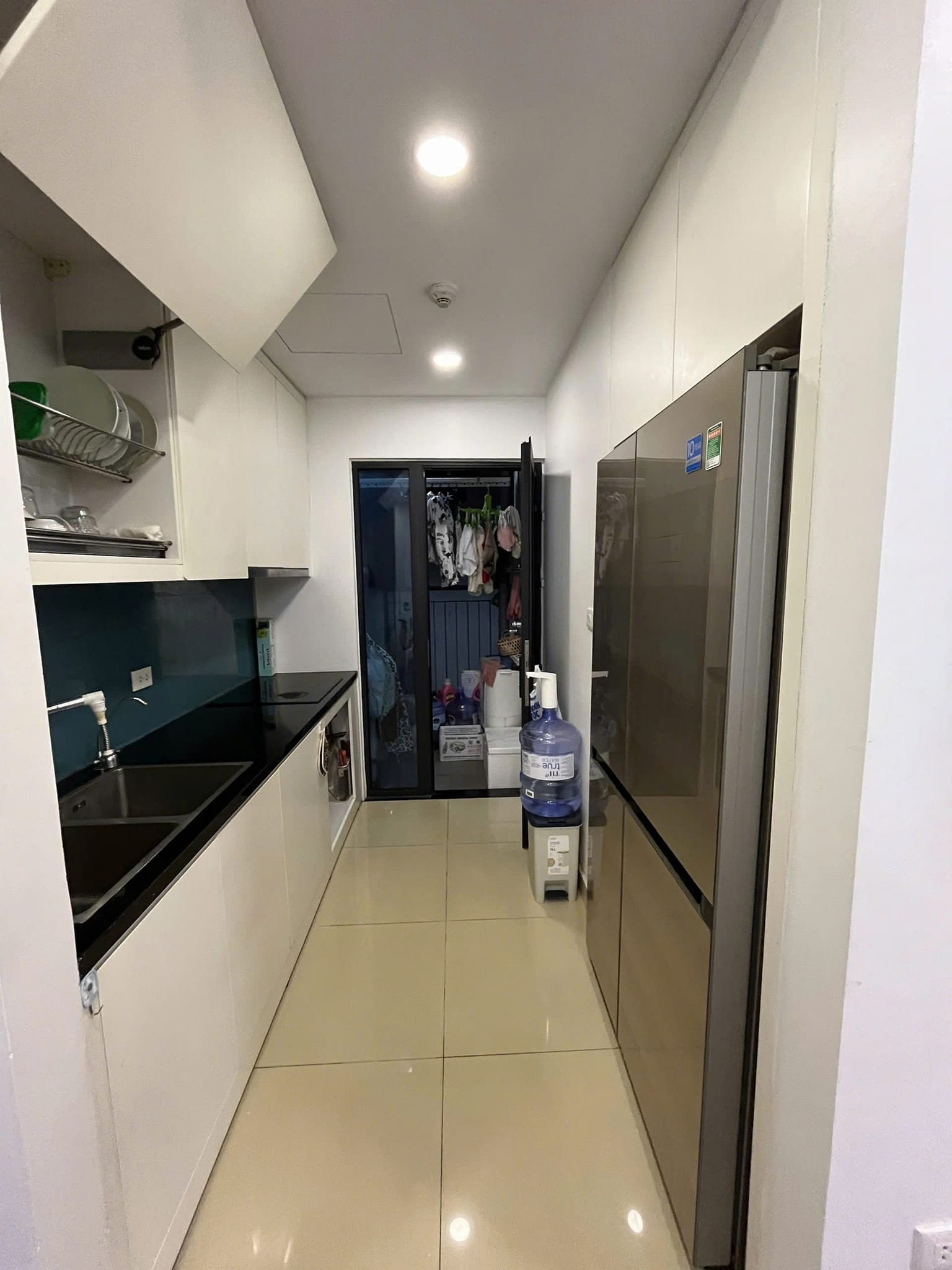 cho_thue_chung_cu_Goldenmark_ho_tung_mau (5)