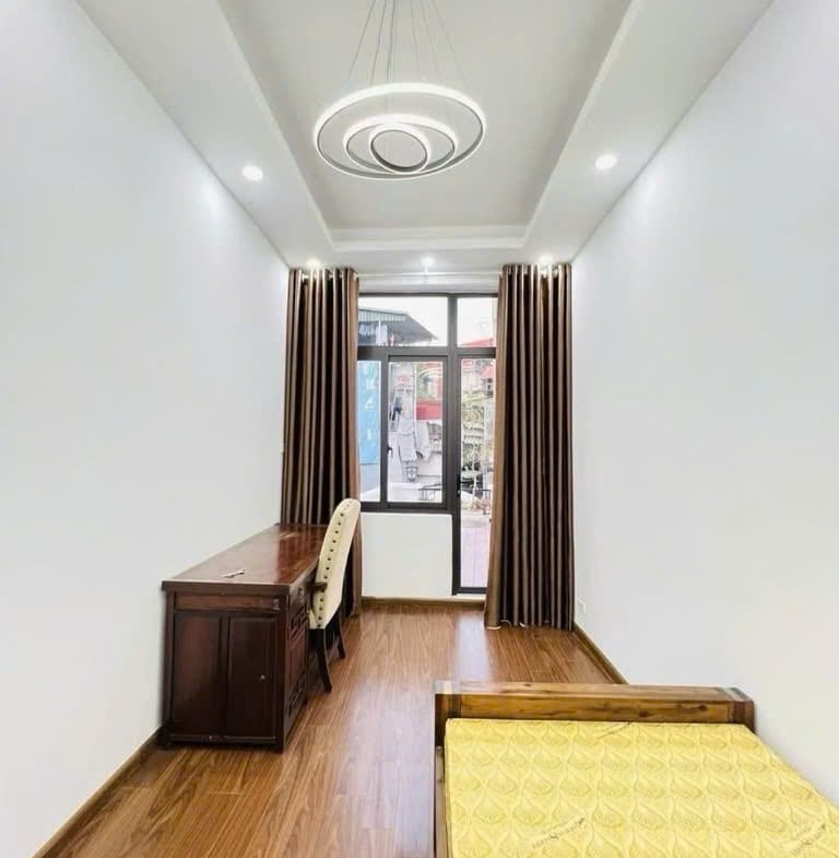 cho_thue_nha_de_to_hoang (3)