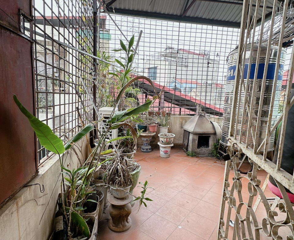 cho_thue_nha_hoang_van_thai (11)