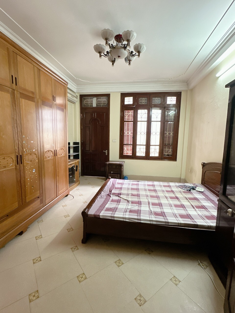 cho_thue_nha_hoang_van_thai (8)