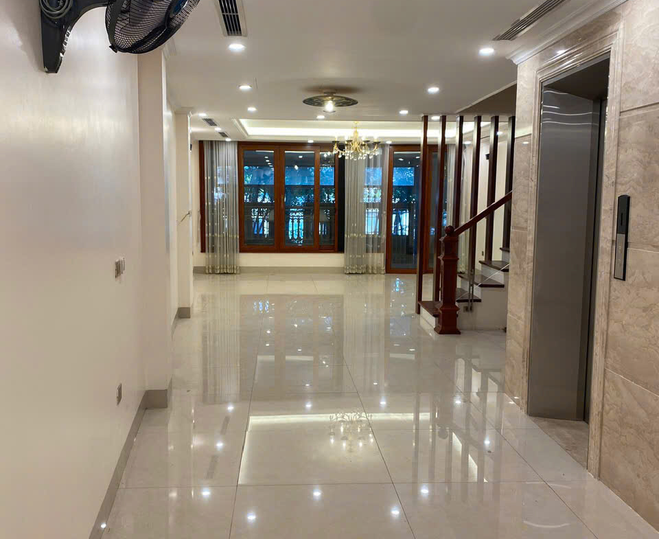 cho_thue_nha_nhat_chieu_tay_ho_kinh_doanh (6)