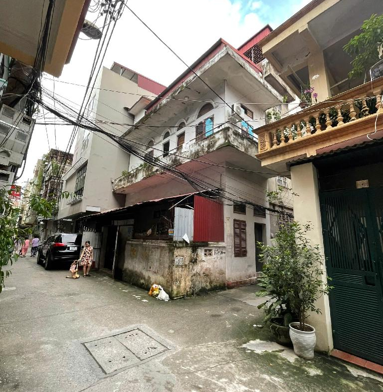 cna-3F8C5DB7-m1ca8oc5_17_5