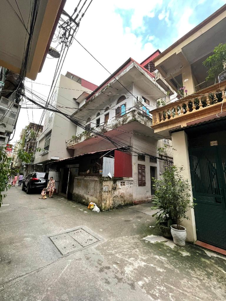 cna-3F8C5DB7-m1ca8oc5_17_5