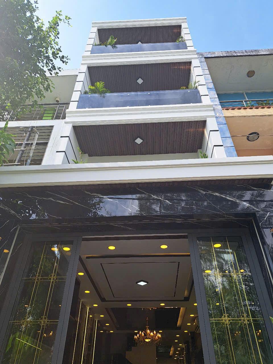 d3d13f1b-a174-45af-8462-6a93f003baba