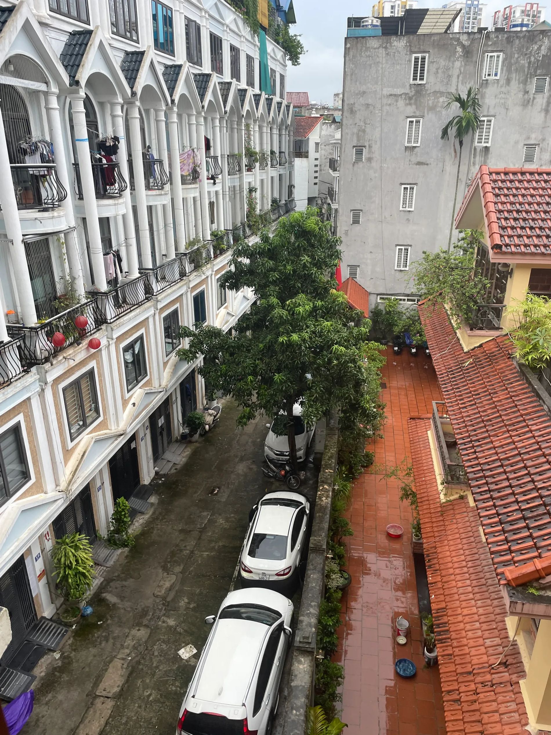 e22899a0-39a7-5812-8e16-ce594914c4a9