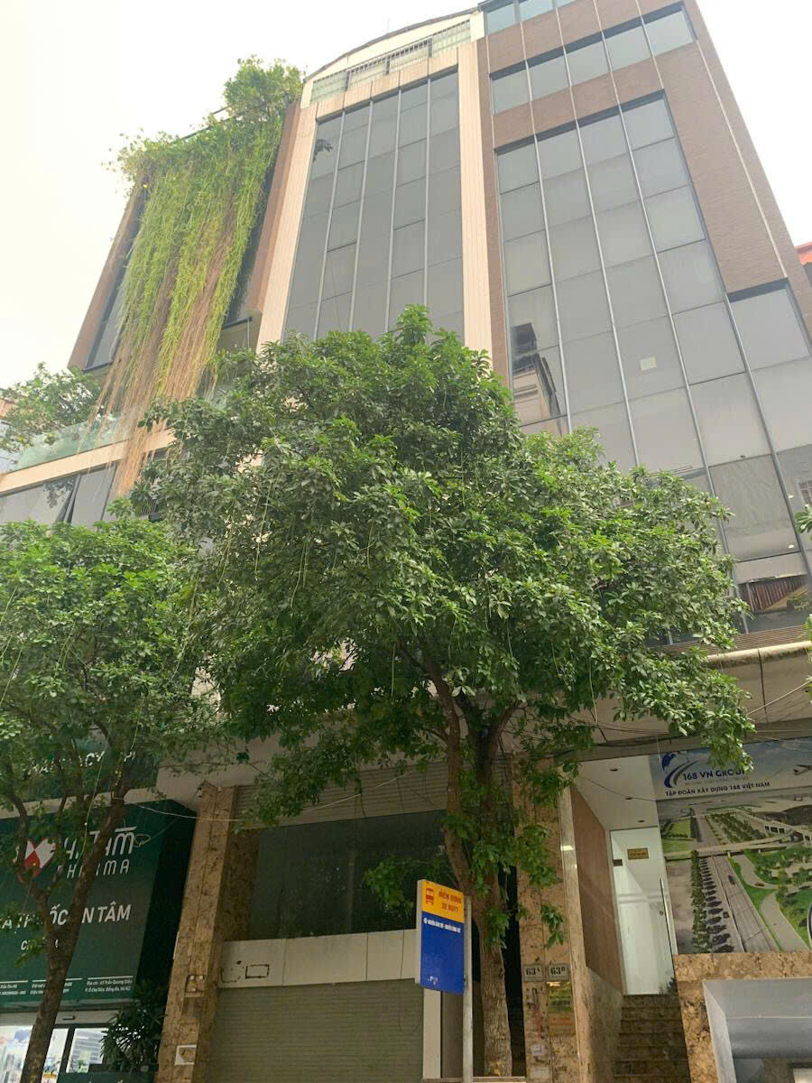 e8878f7d4f9de9c3b08c76