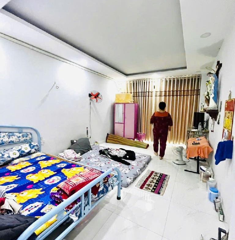 eiz-B017F140-m0q2bi4c_10_m0q2bi54