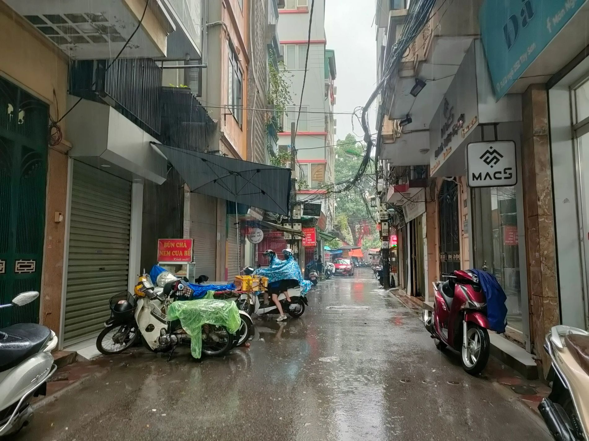 f6a95984-d5d2-538c-a066-1683918e0642