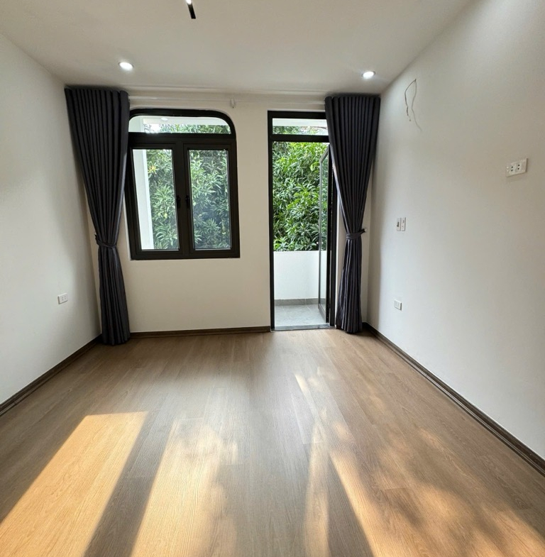 imf-F4FCCF6-m18vud0q_66_21