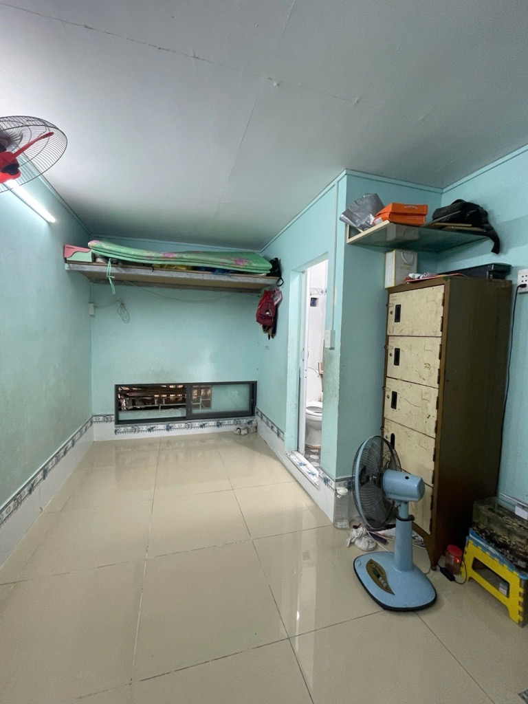 ku7-1F0357E2-m06anh82_19_m06anhlv