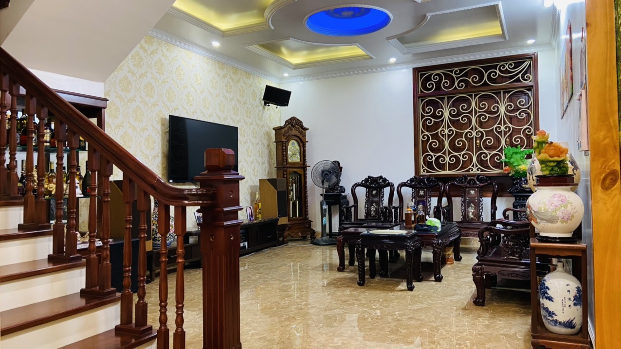 z4947415323803_17e9111ac956d205f99ec83701f82bd9