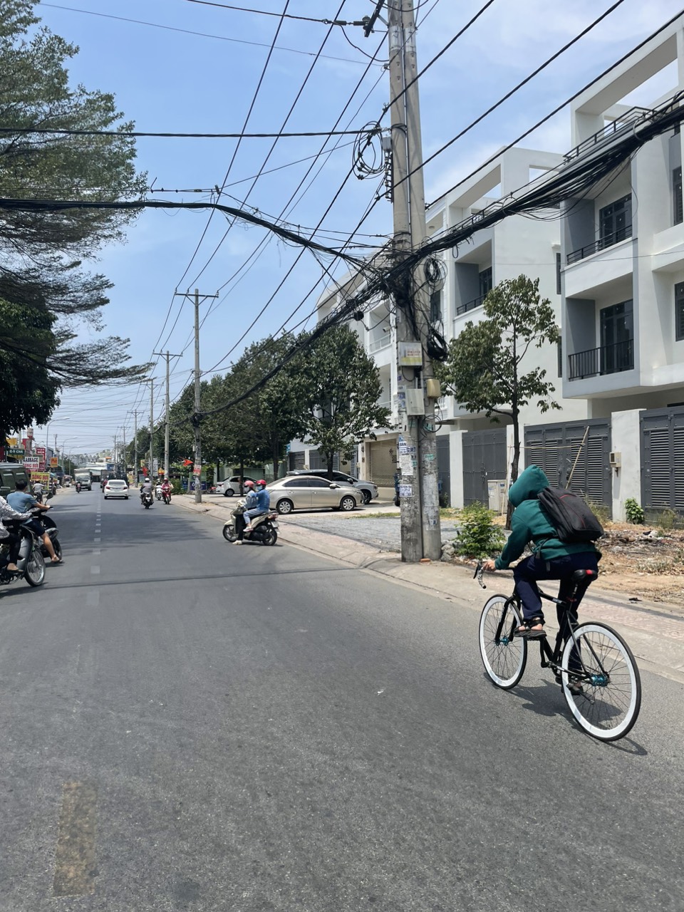 z5265579309364_625dabab063709d06fc114e911b48730