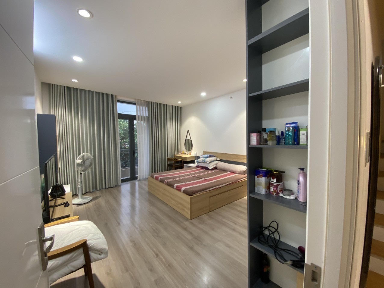 z5493021545737_511c8a48c9bf558e47db4613eecc5f7d