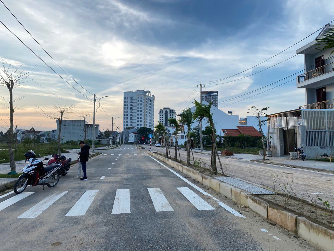 z5742655593061_aab9a95d13cae2c5858913ad9aba7f17