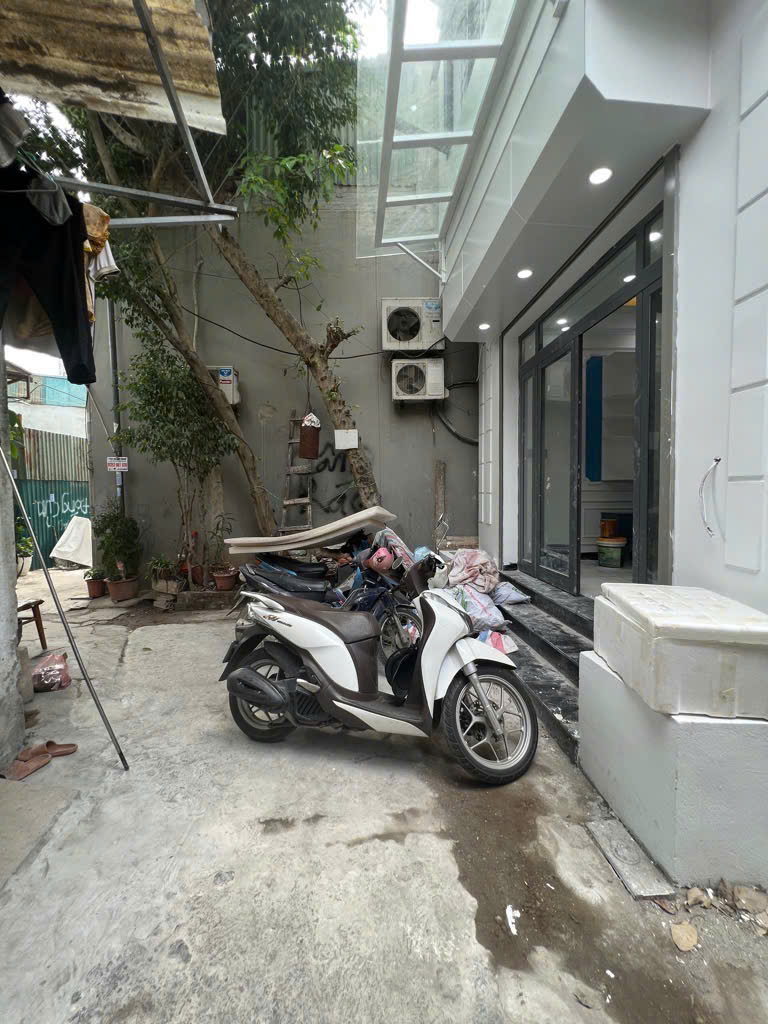 z5766566256844_995b15ca58508db5c5c6b64a724146af