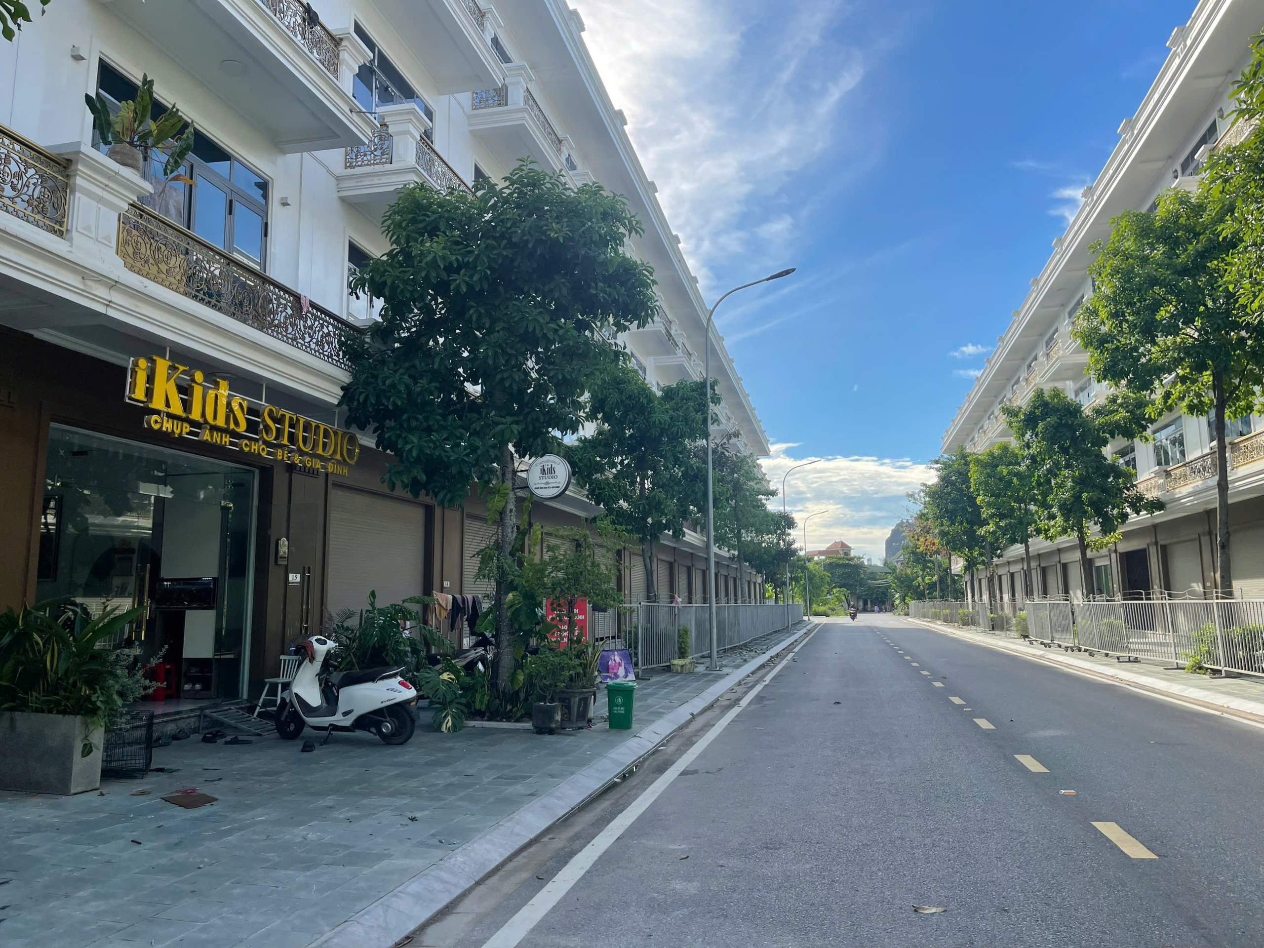 z5784079812840_56e959f1ead6c367534ddb675d71d88d