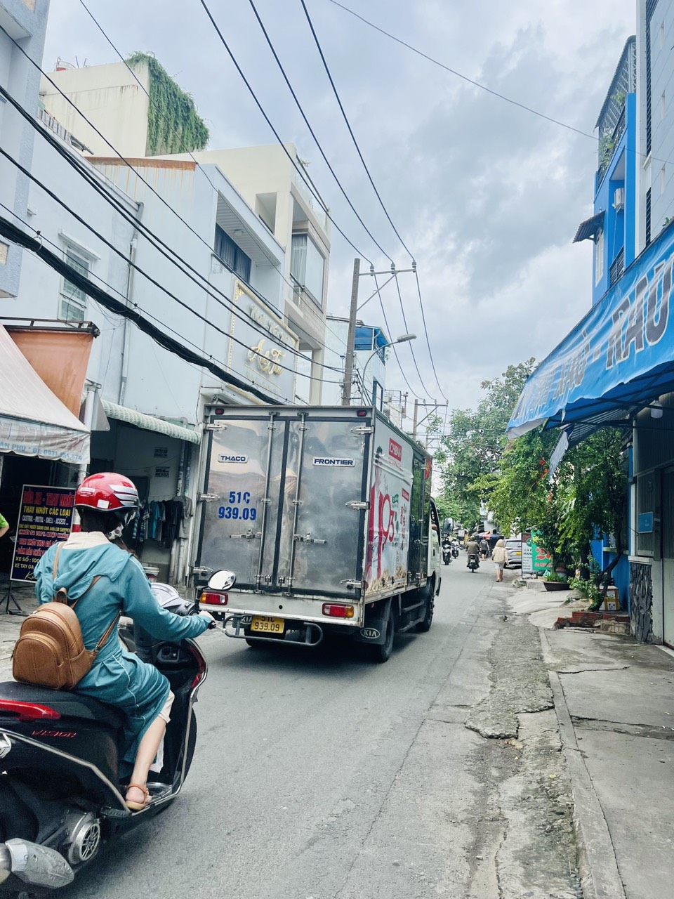 z5790388358704_bdc59310fe72fb733f6433d5b9628dd3