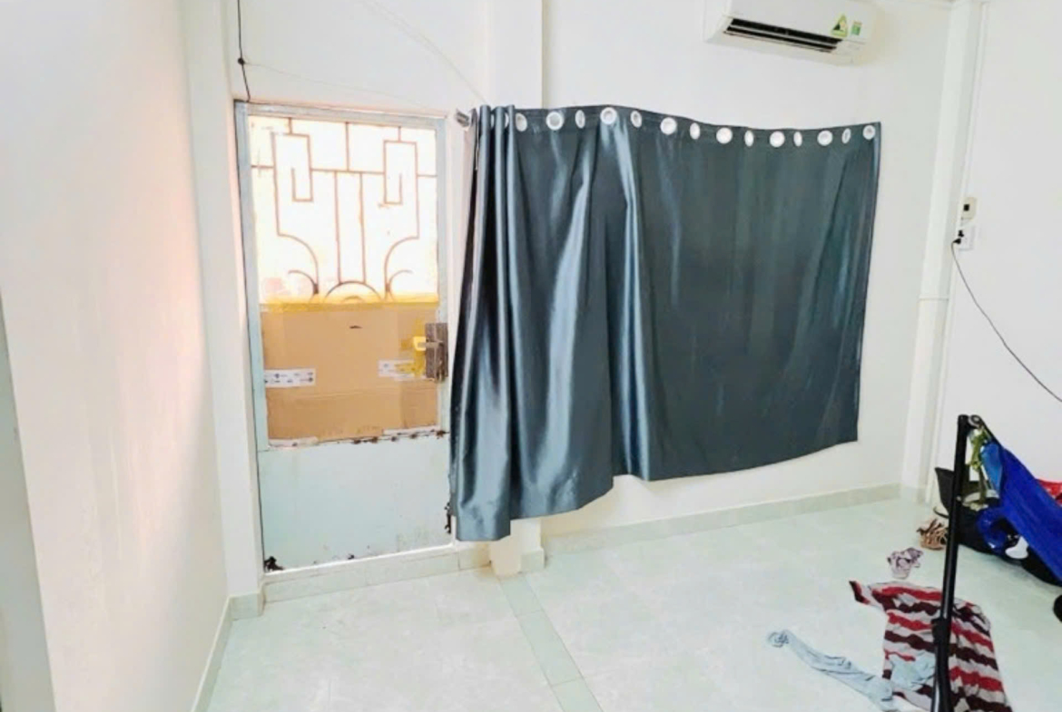 z5791950837757_ba3b280a64a9680cfcb7bf687f096830