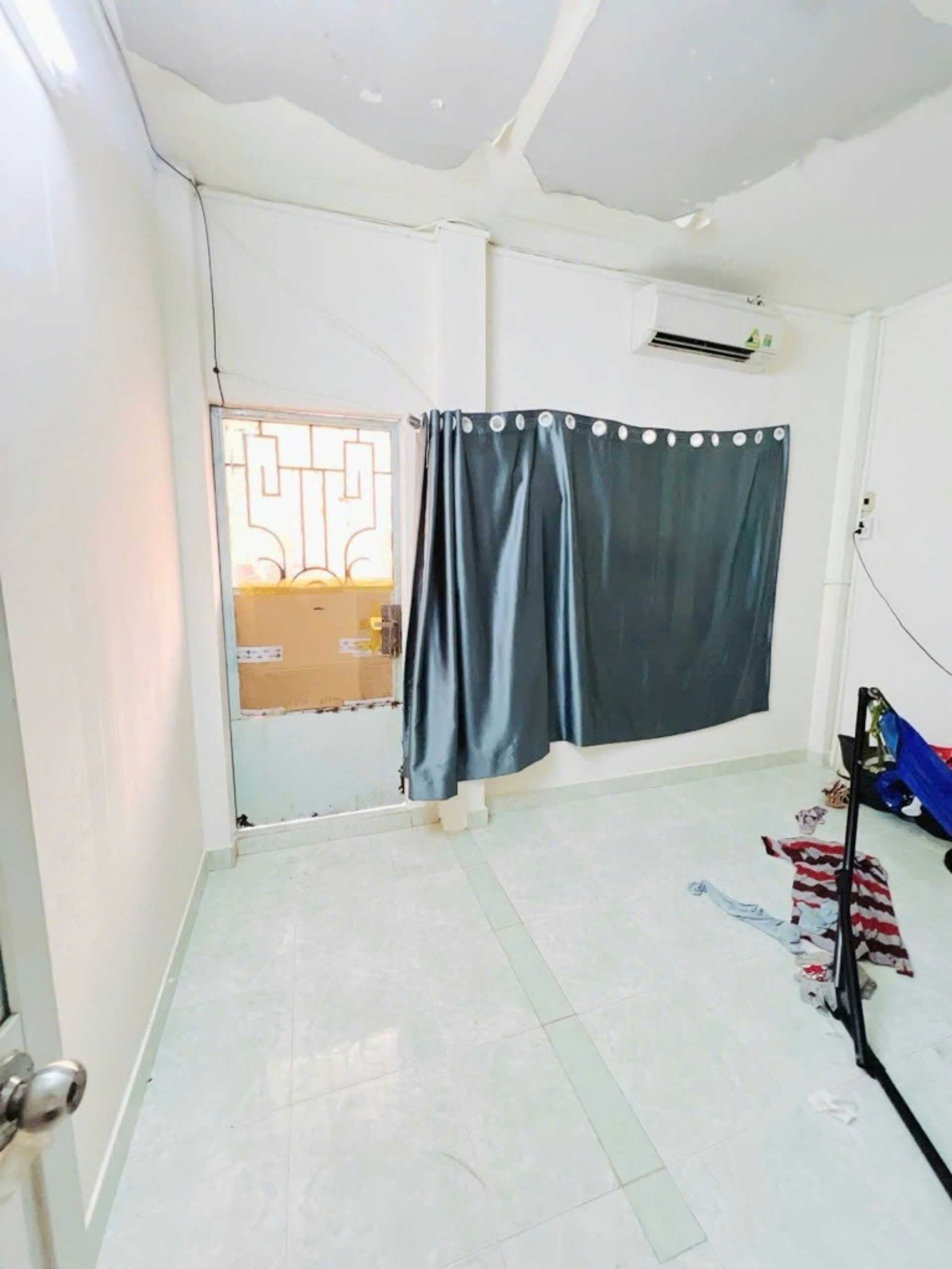 z5791950837757_ba3b280a64a9680cfcb7bf687f096830