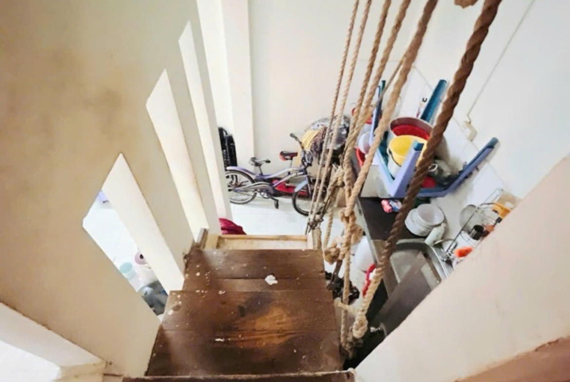 z5791950845997_d013f5ddc20db00c9a337b2a122fa852