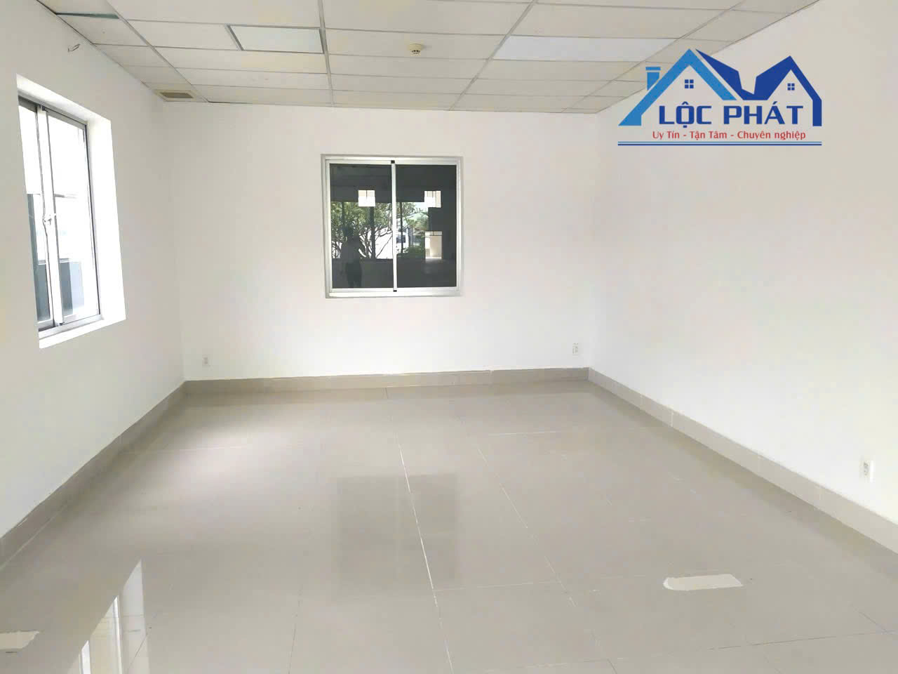 z5792201922050_57a2b8c2770c0355e6d952d26539abbc