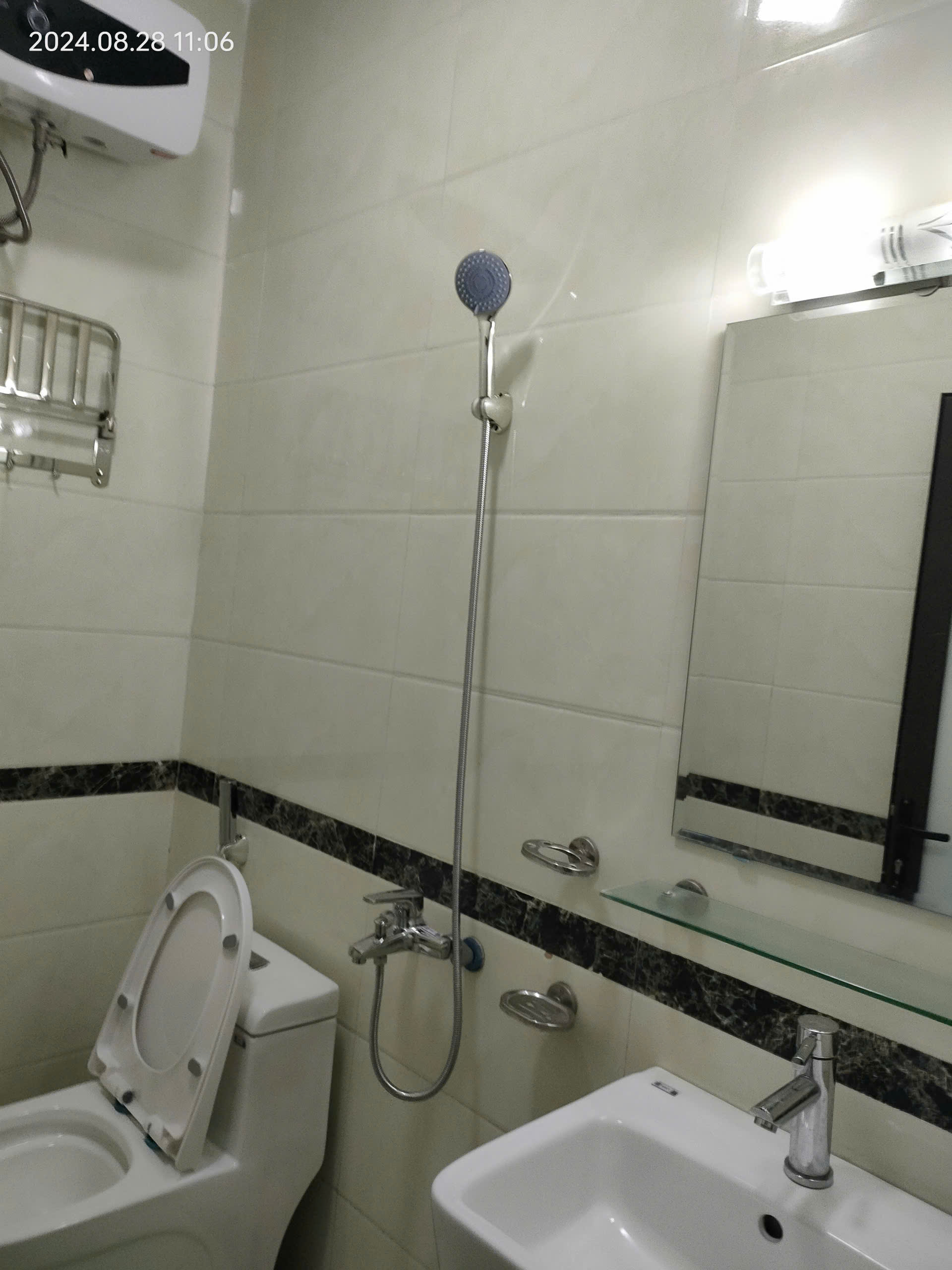 z5792554470432_e2253bb9bf474aa9e56d7d5983ecb917