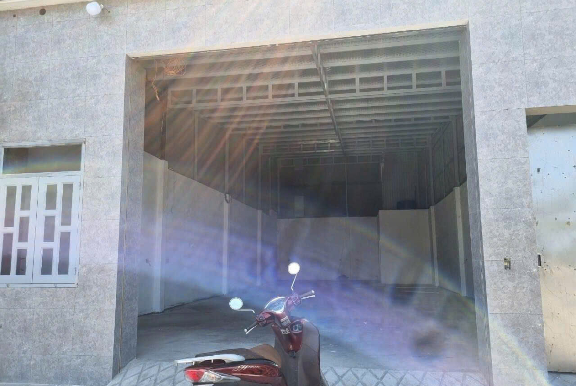 z5794731671503_93fa9ead44bb07e0f33c83cbf4c8813c