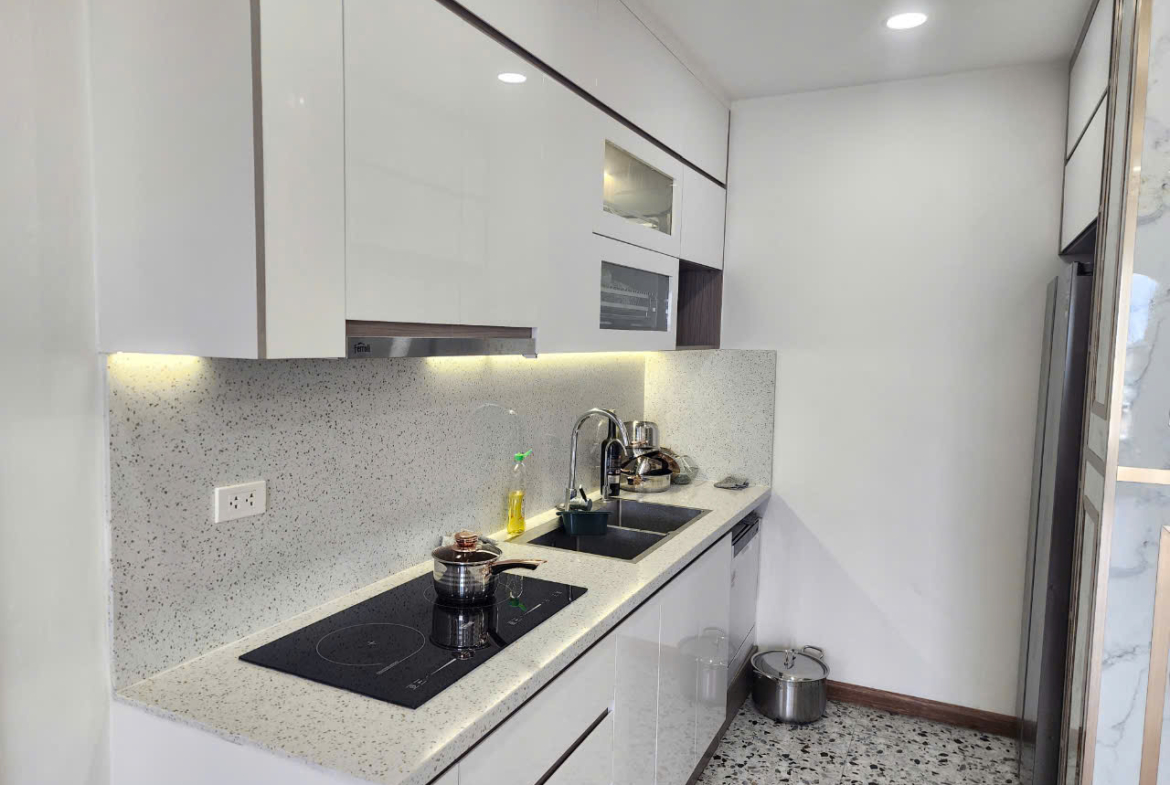 z5794759036296_764c4daacdd633e3f086d11334558246