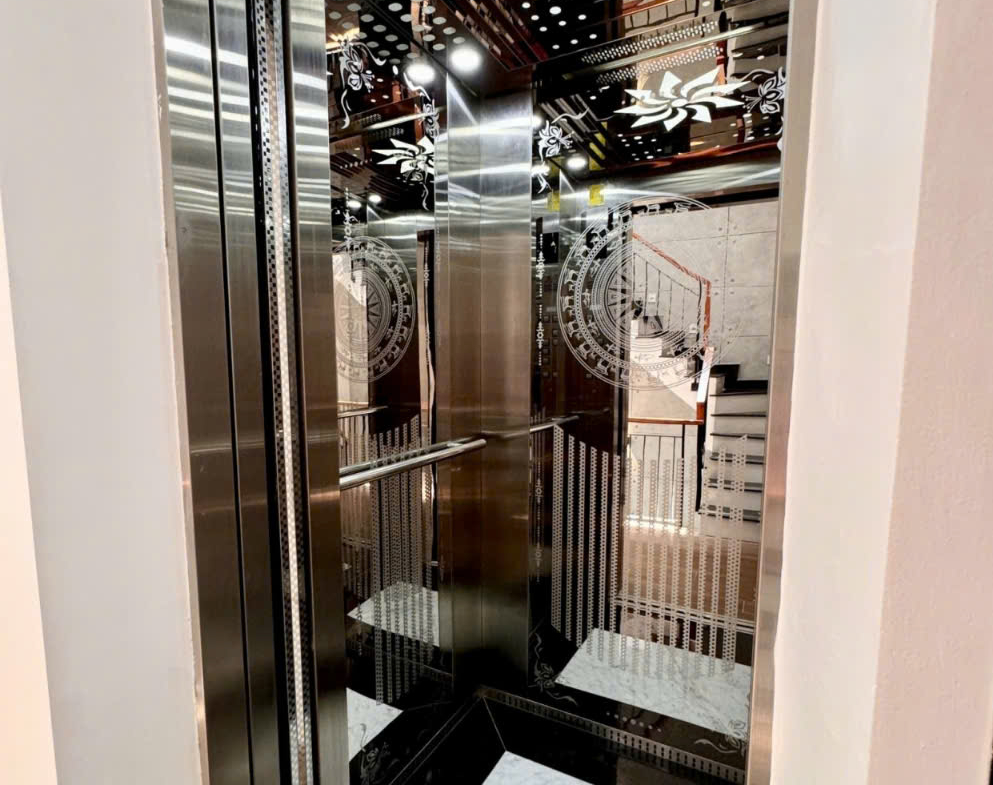 z5798401557470_f4b0ccb9832cd0c5bf87e1a1d148db1c