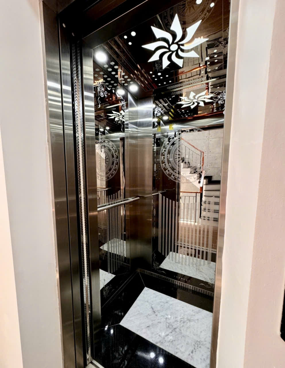 z5798401557470_f4b0ccb9832cd0c5bf87e1a1d148db1c