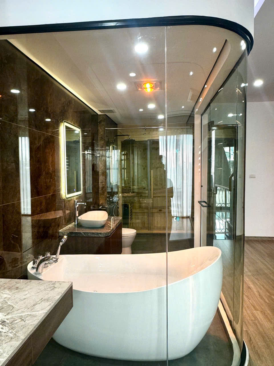 z5802483362981_91133fd89011962cbaccbc7d73822b04