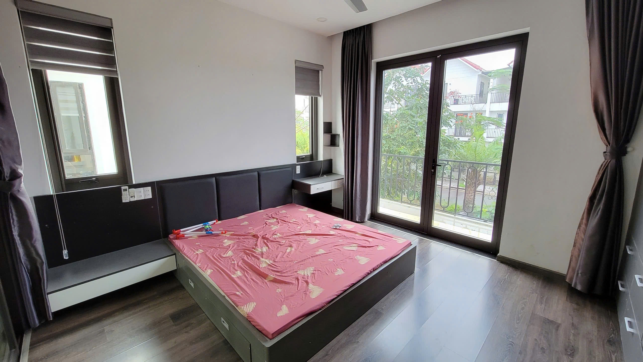 z5807662772537_6327dc718272f8e568d12c04e74682d4