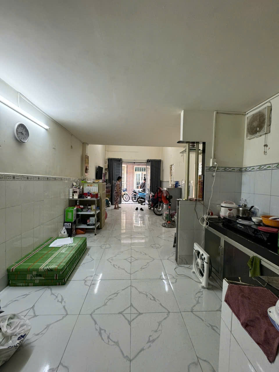 z5808470172767_c66d7999335373ecfe81f42fcecd6848